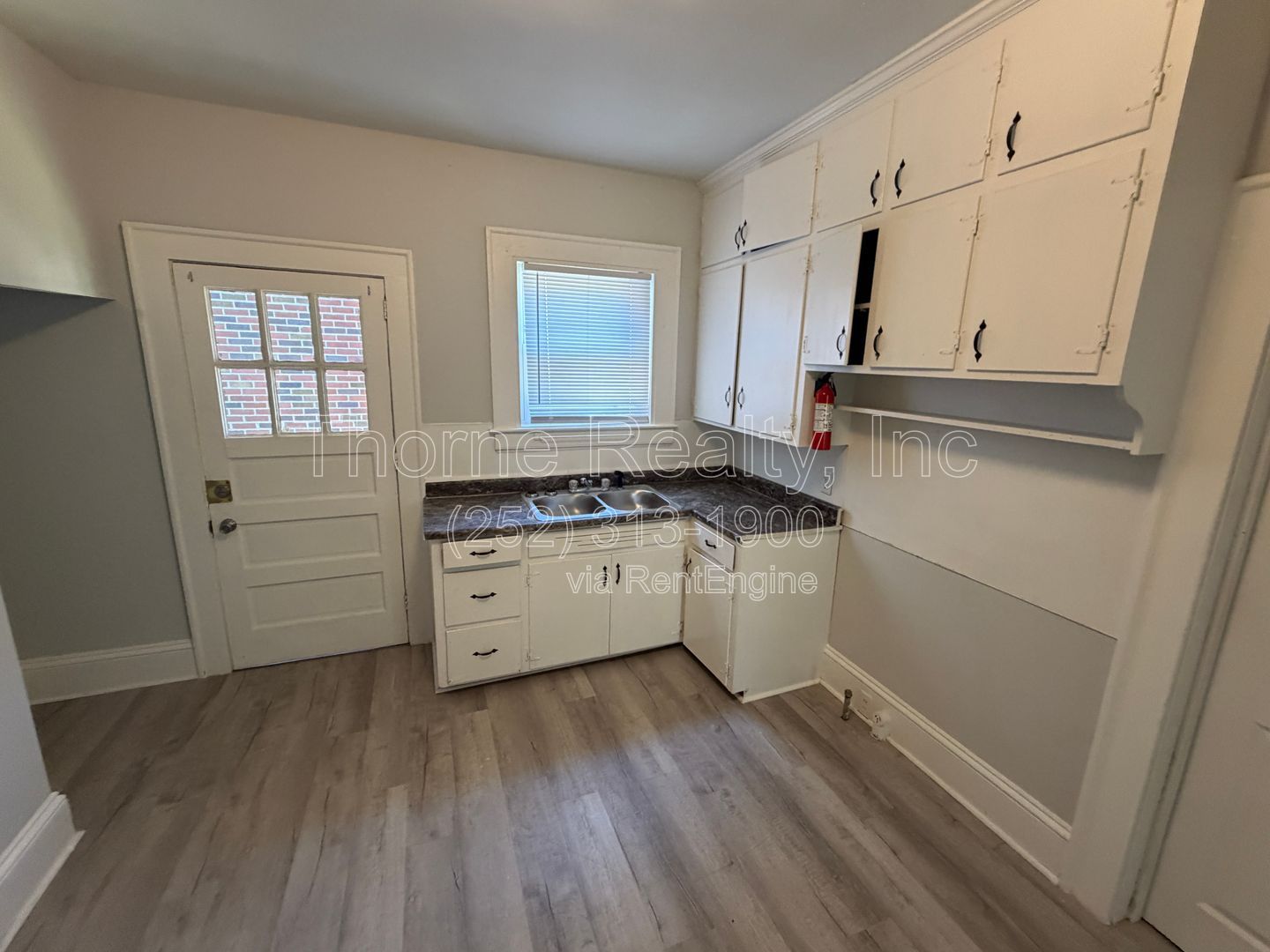 Gallery Image 10