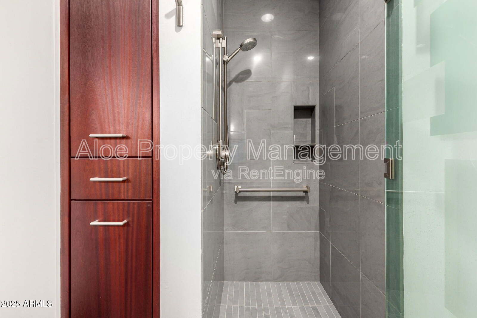 Gallery Image 43