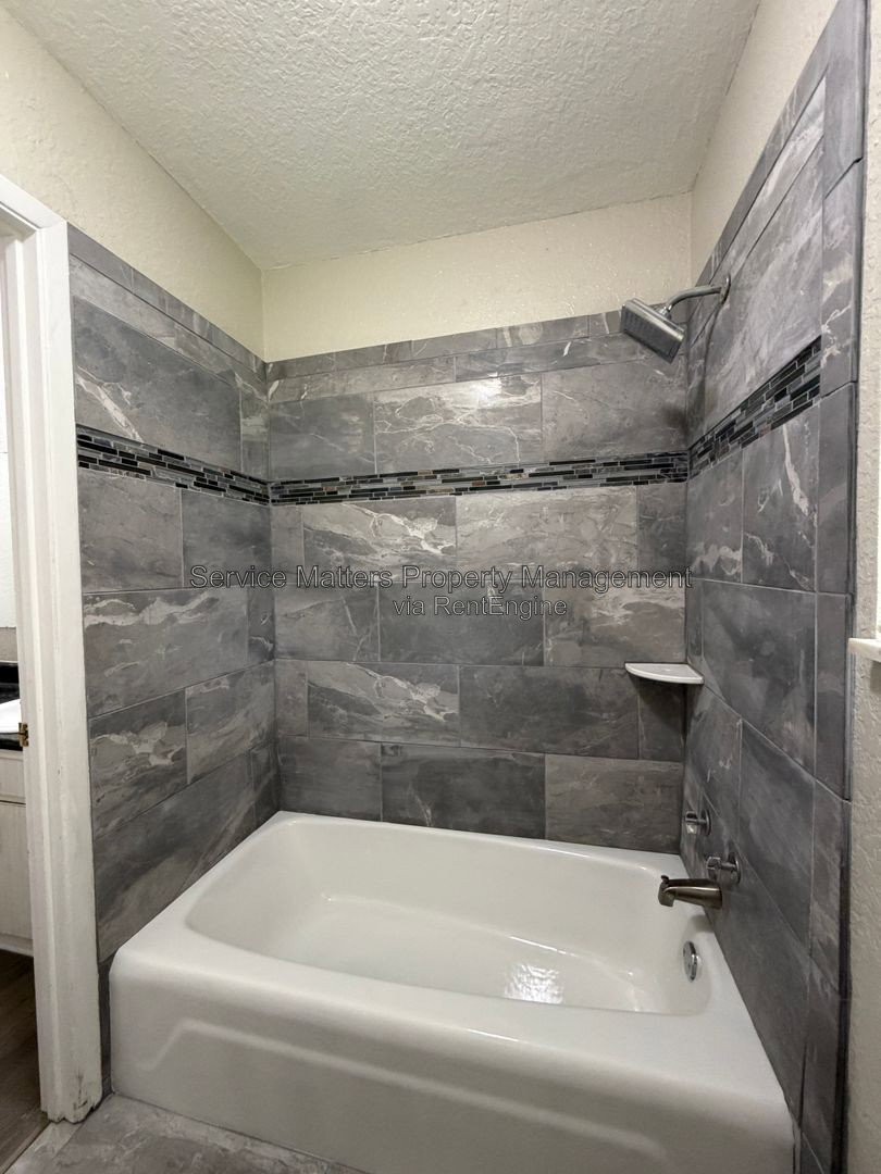 Gallery Image 32