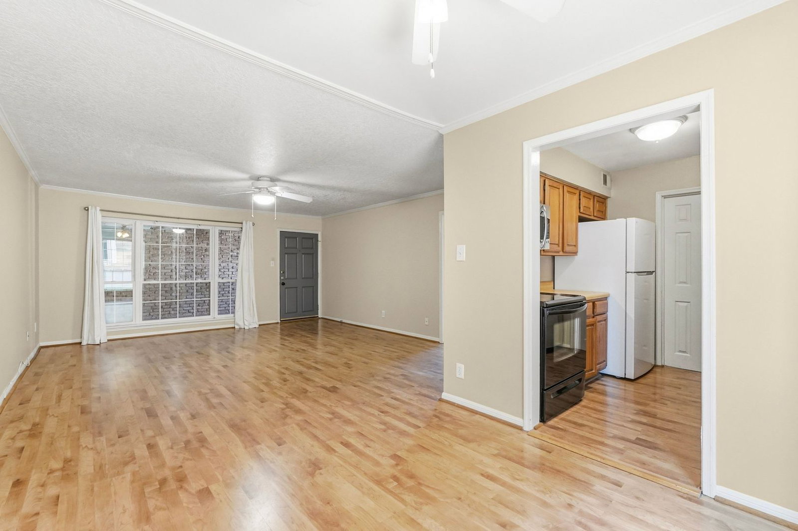 Gallery Image 11