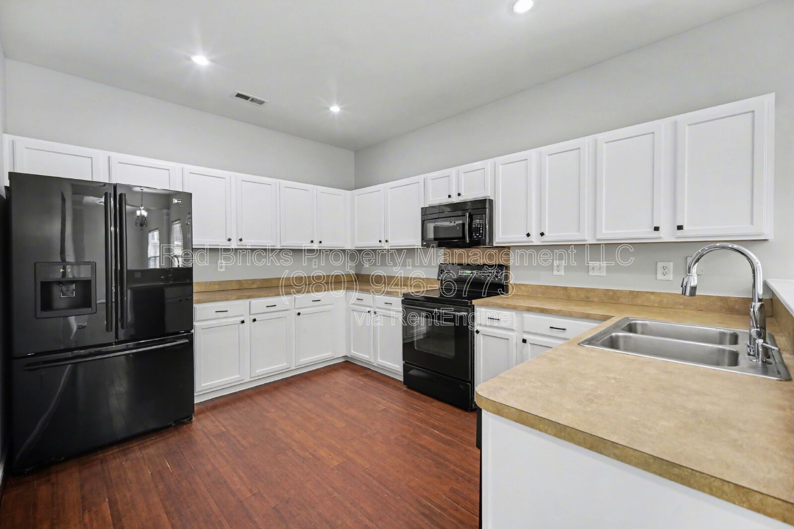 Gallery Image 16
