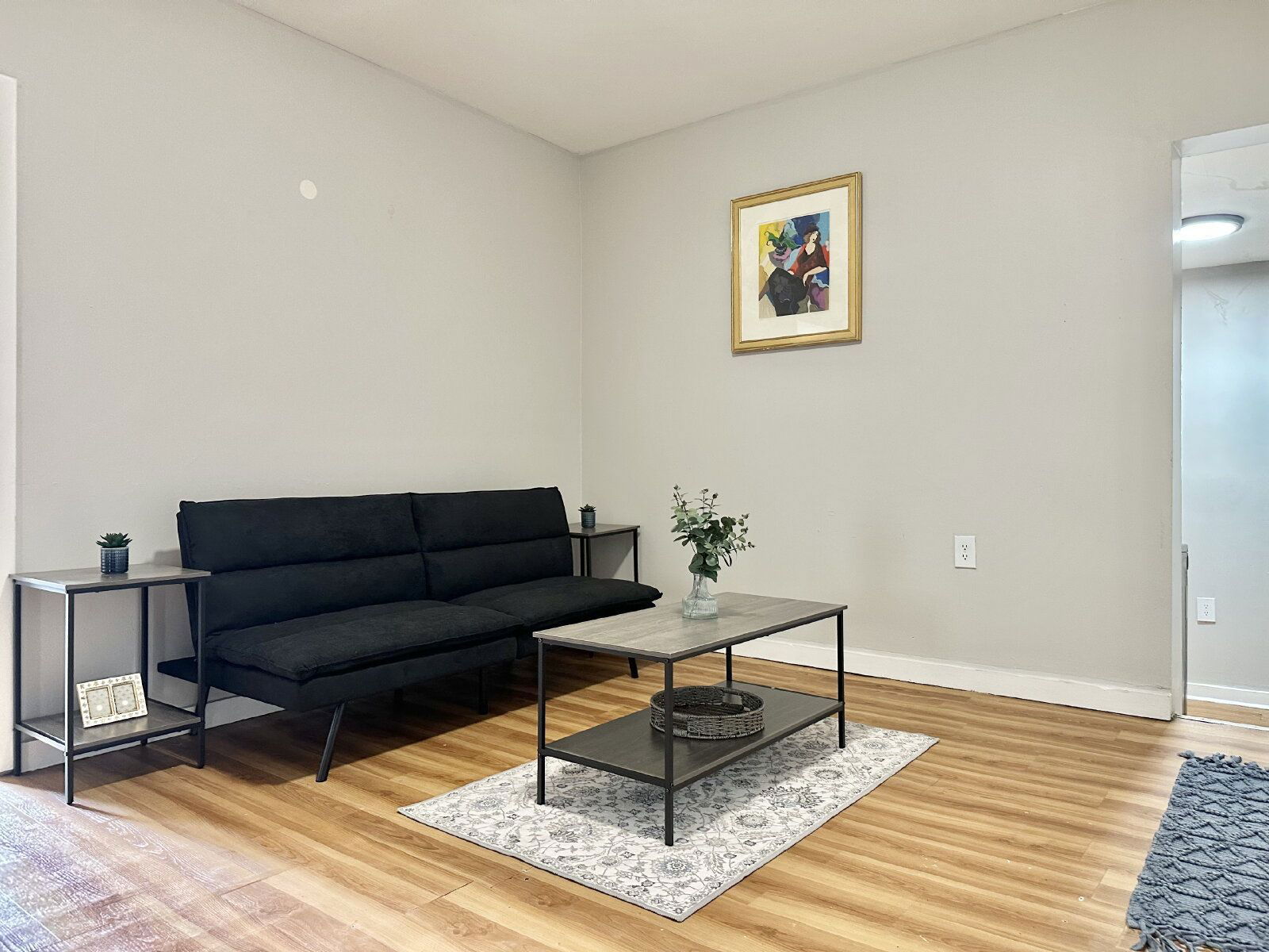Gallery Image 0