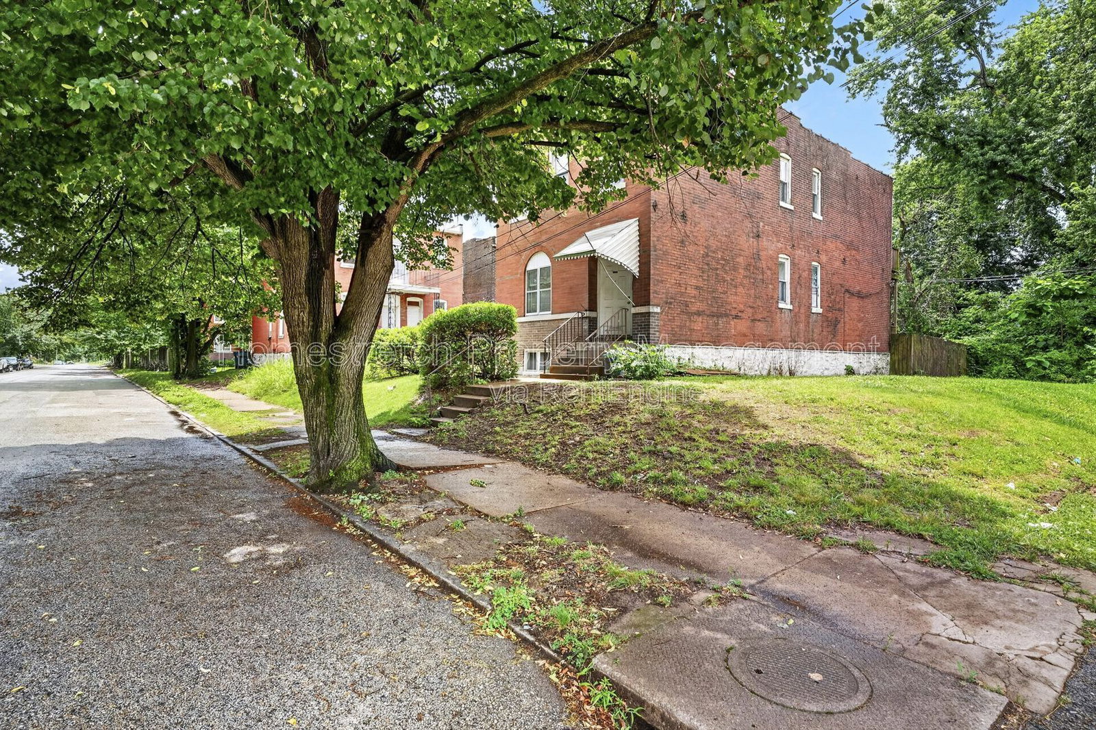 Gallery Image 0