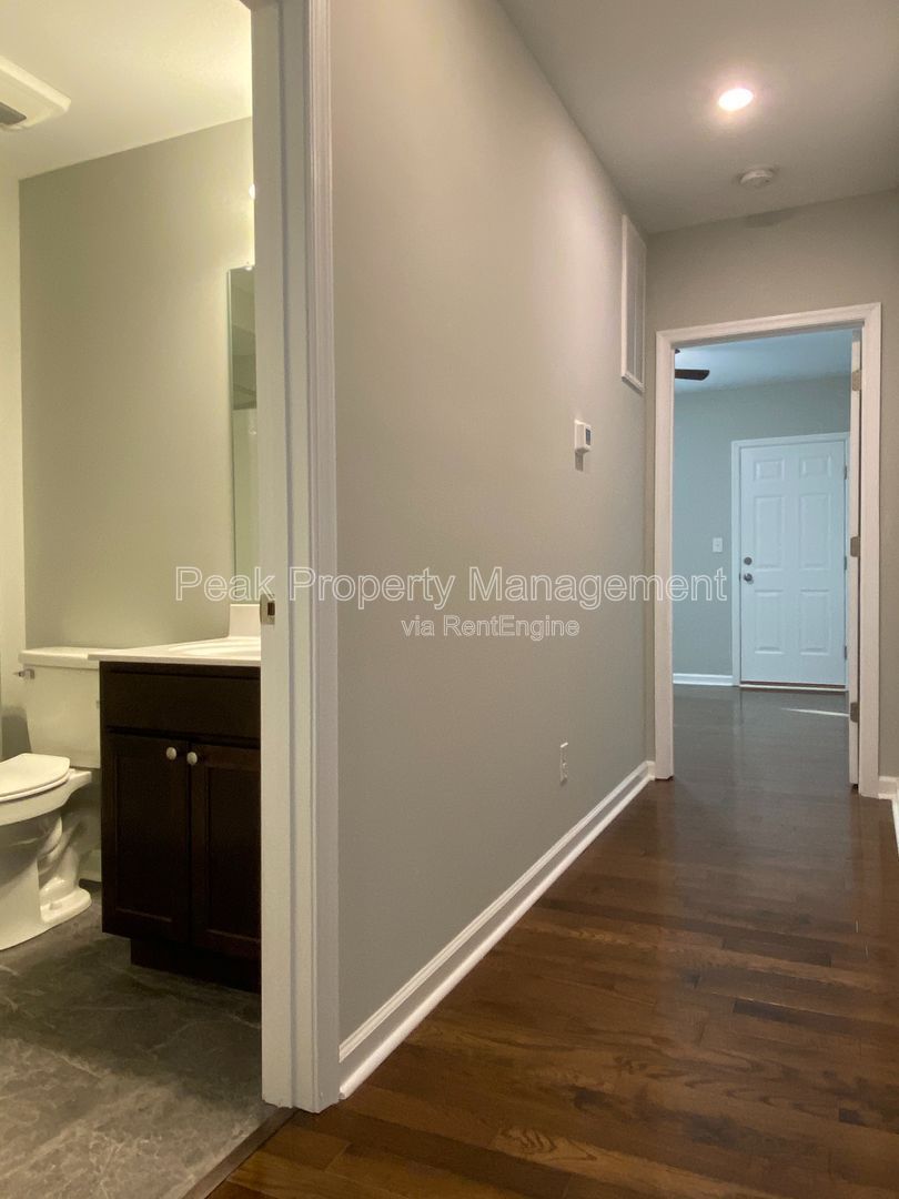 Gallery Image 6
