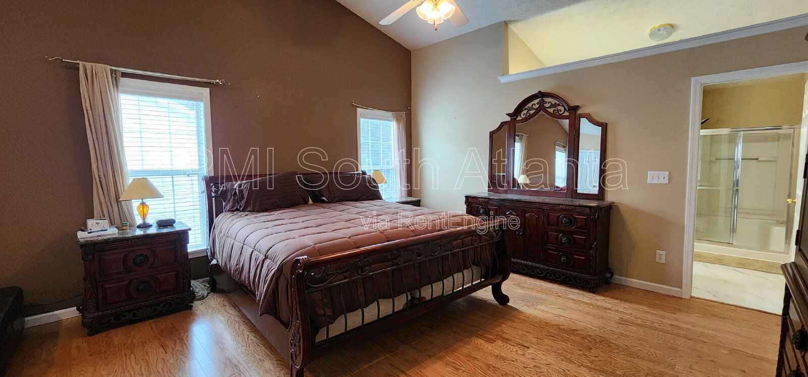 Gallery Image 16