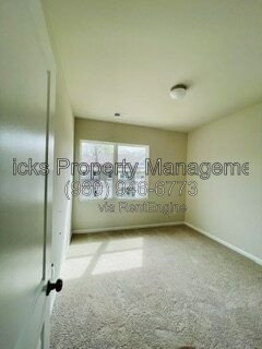 Gallery Image 26