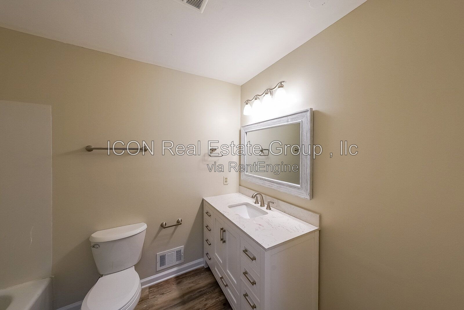Gallery Image 16