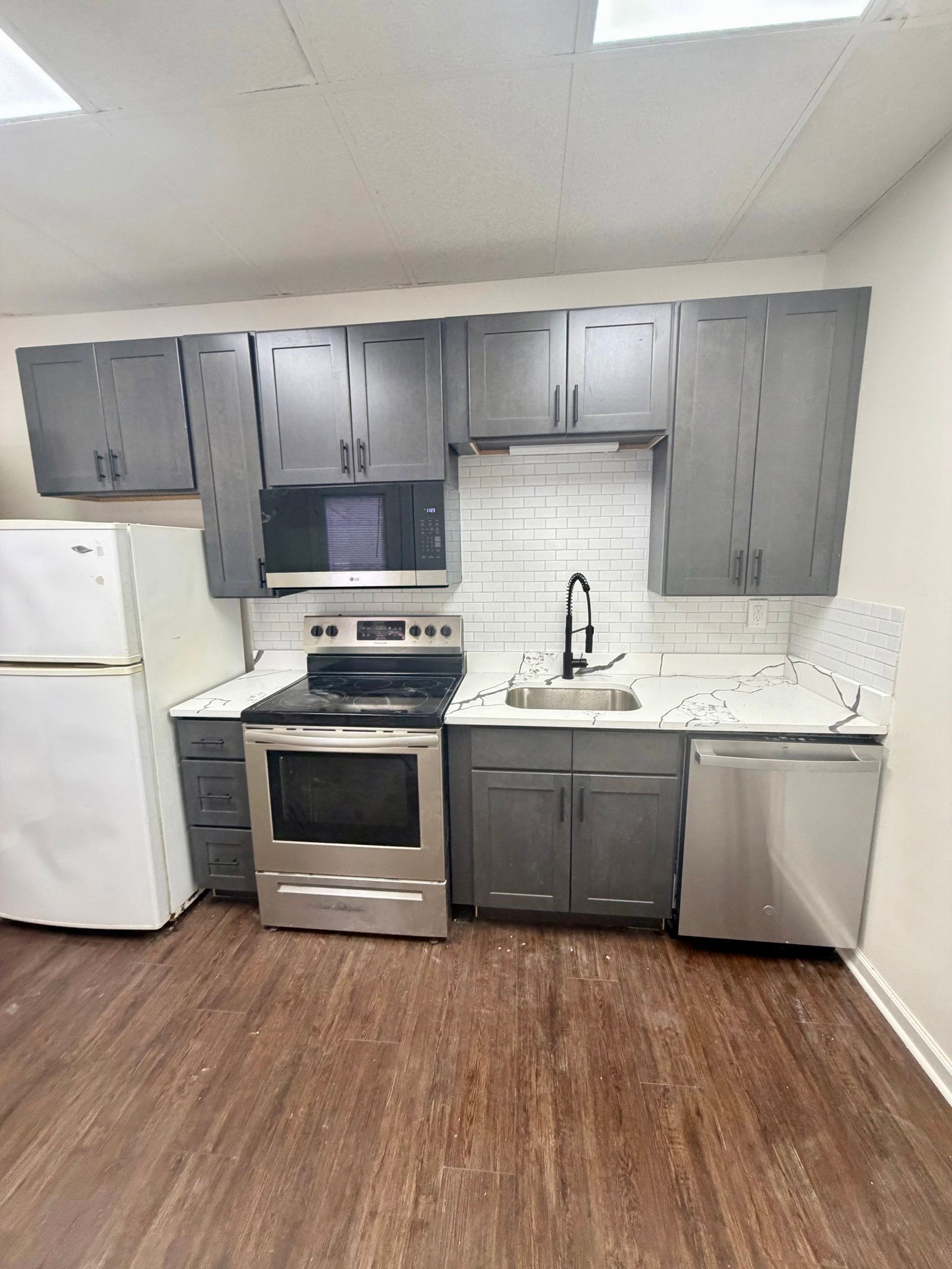 Gallery Image 12