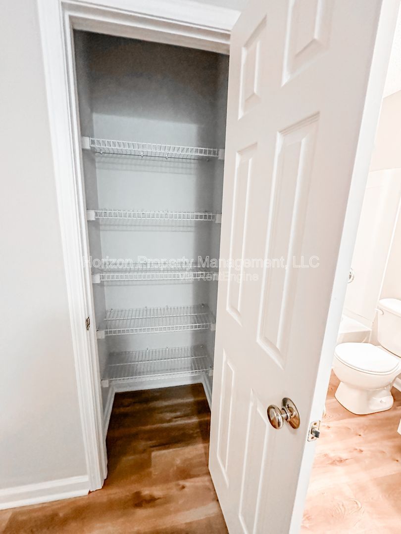 Gallery Image 16