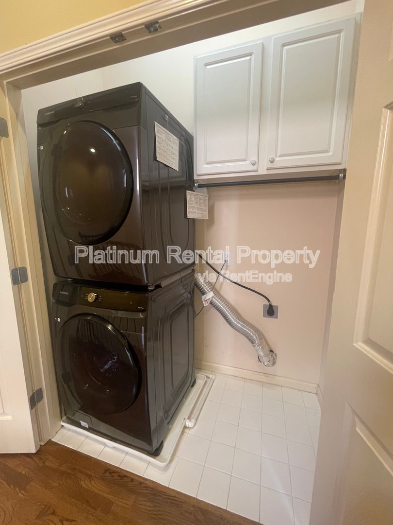 Gallery Image 38