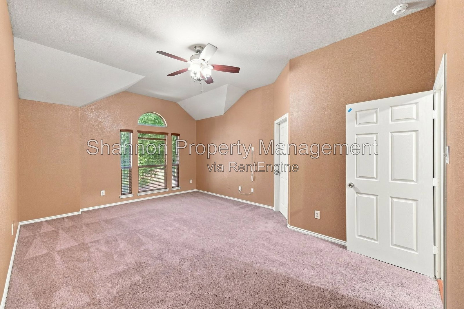 Gallery Image 31