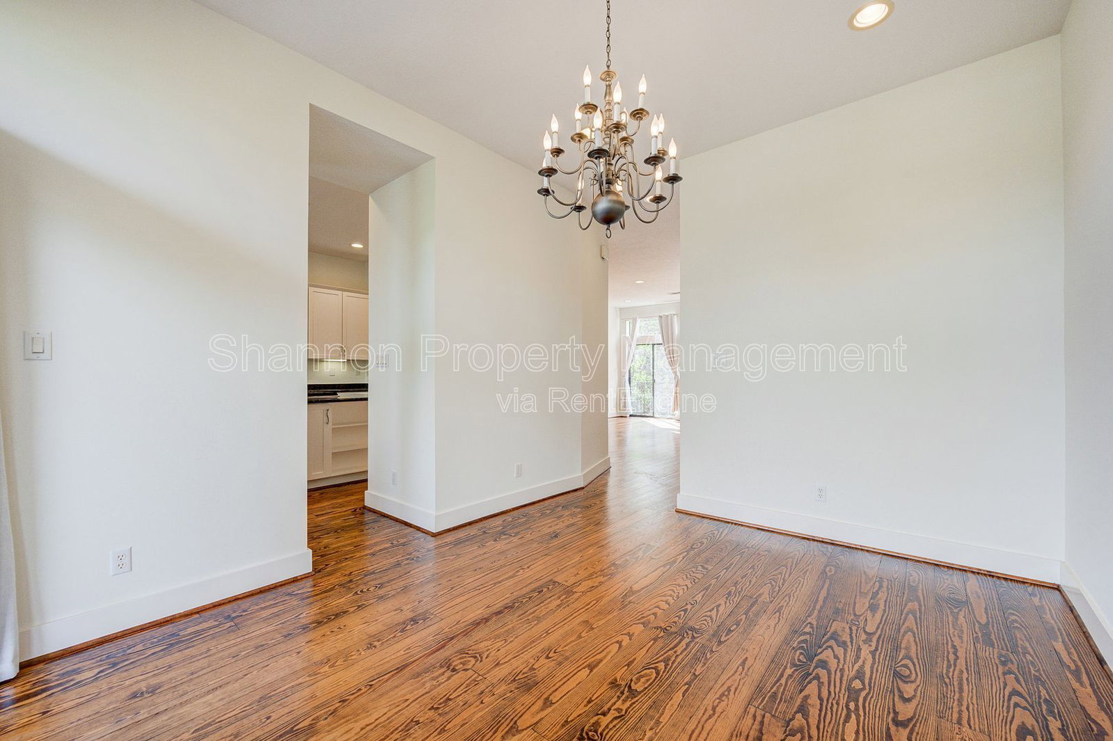 Gallery Image 15