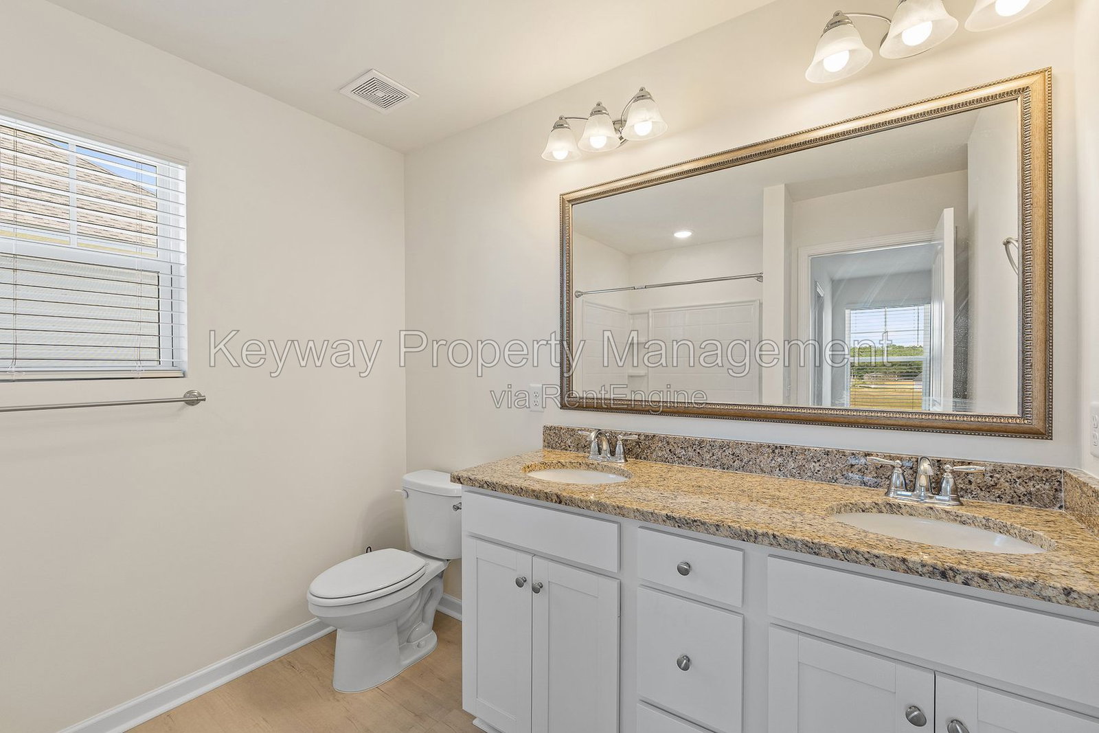 Gallery Image 21
