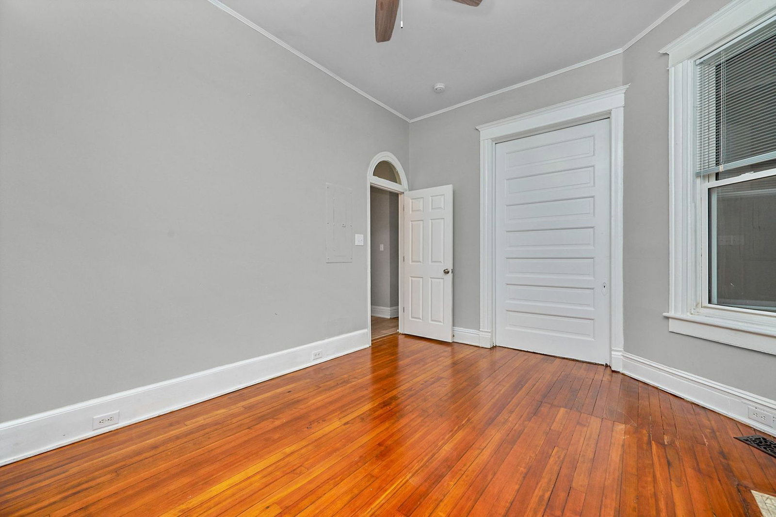 Gallery Image 15