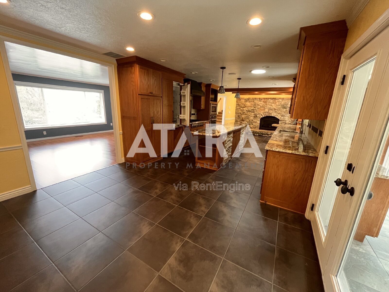 Gallery Image 12