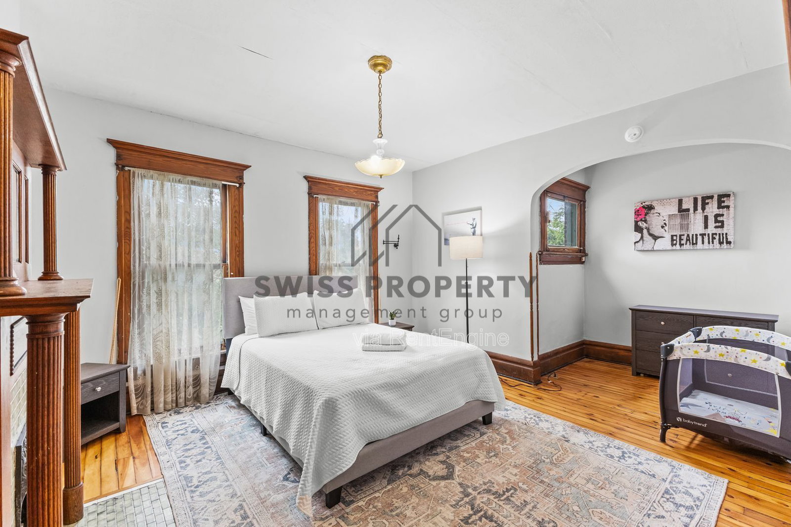 Gallery Image 14