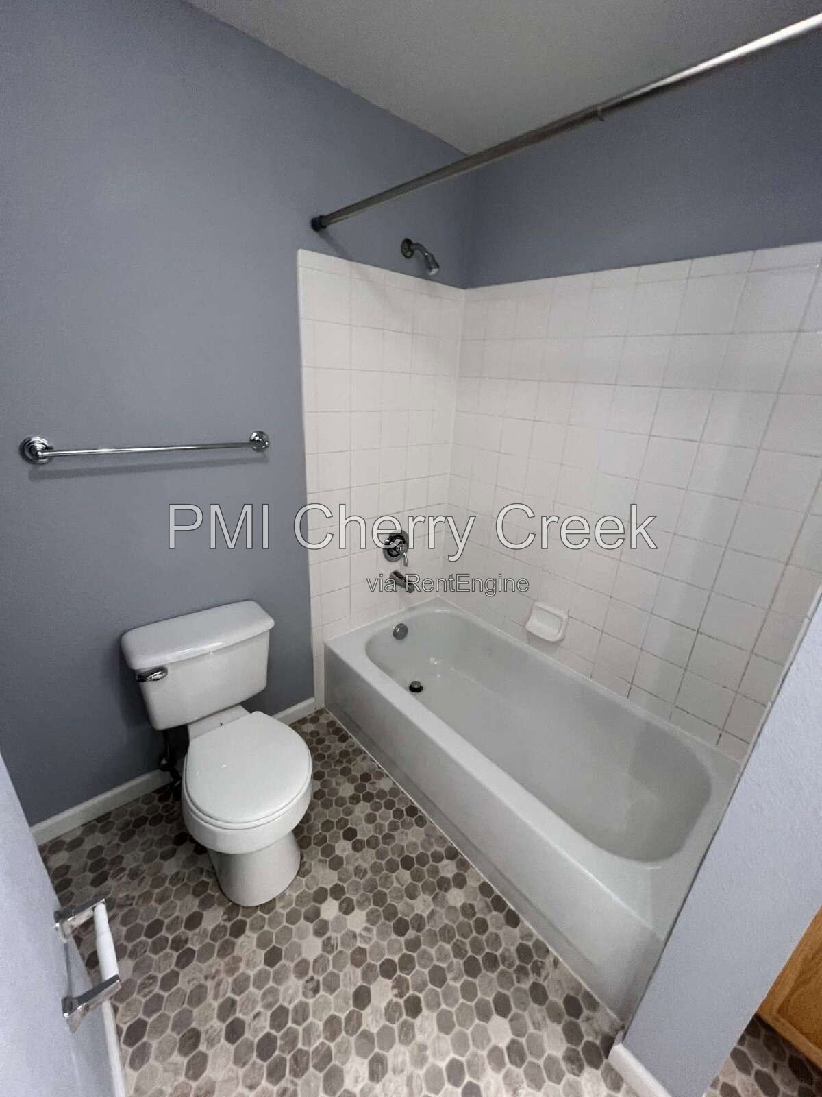 Gallery Image 14