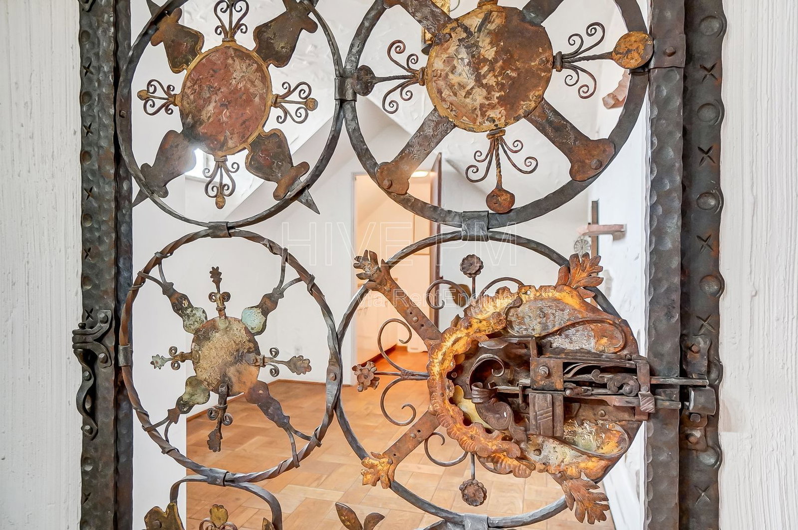 Gallery Image 55