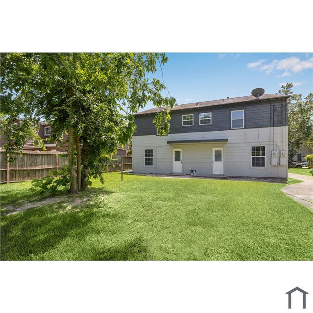 Gallery Image 14