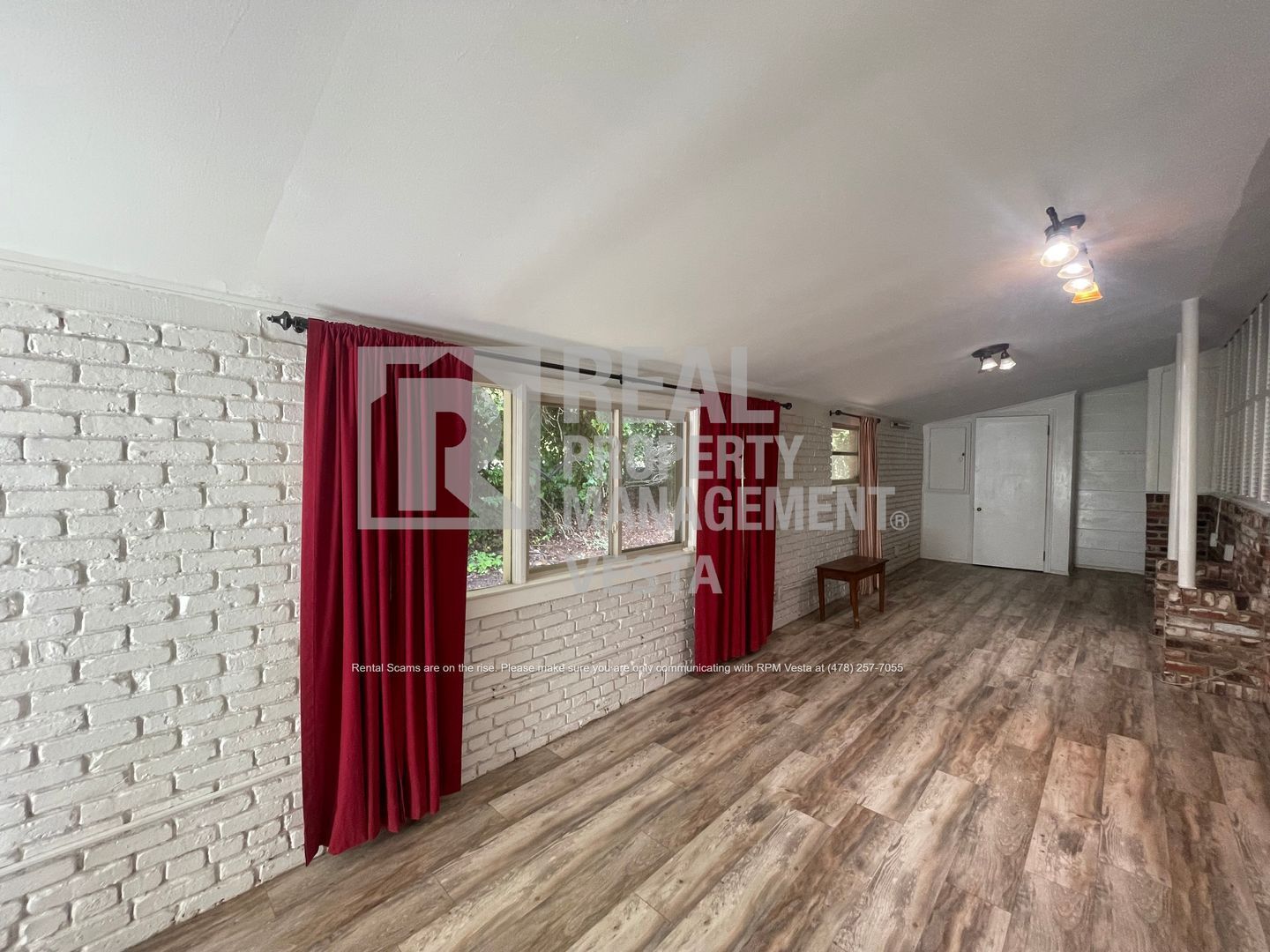Gallery Image 14
