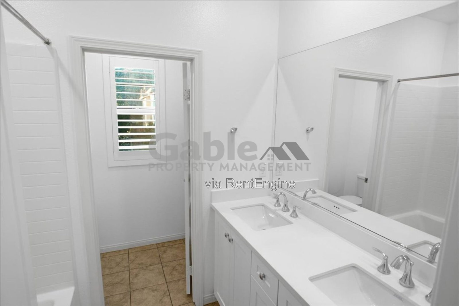 Gallery Image 16