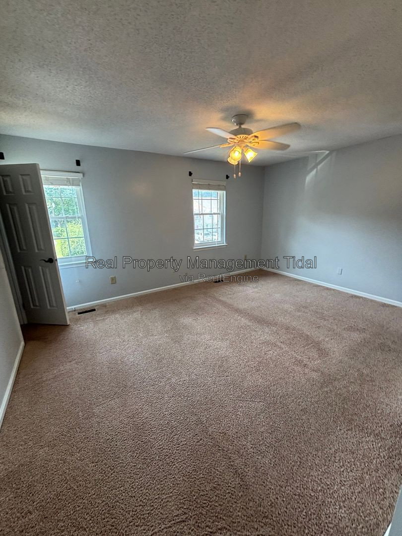 Gallery Image 25