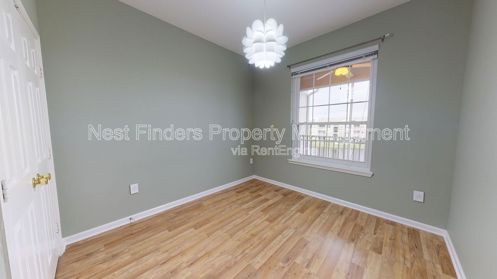 Gallery Image 18