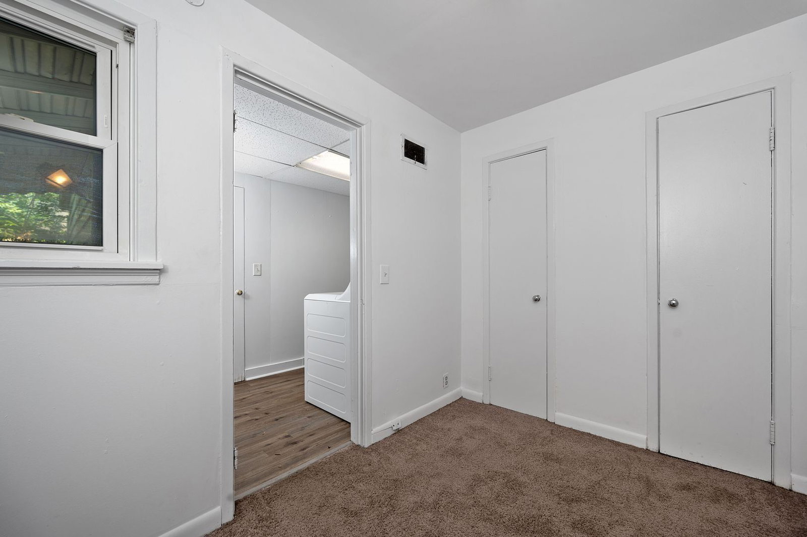 Gallery Image 19
