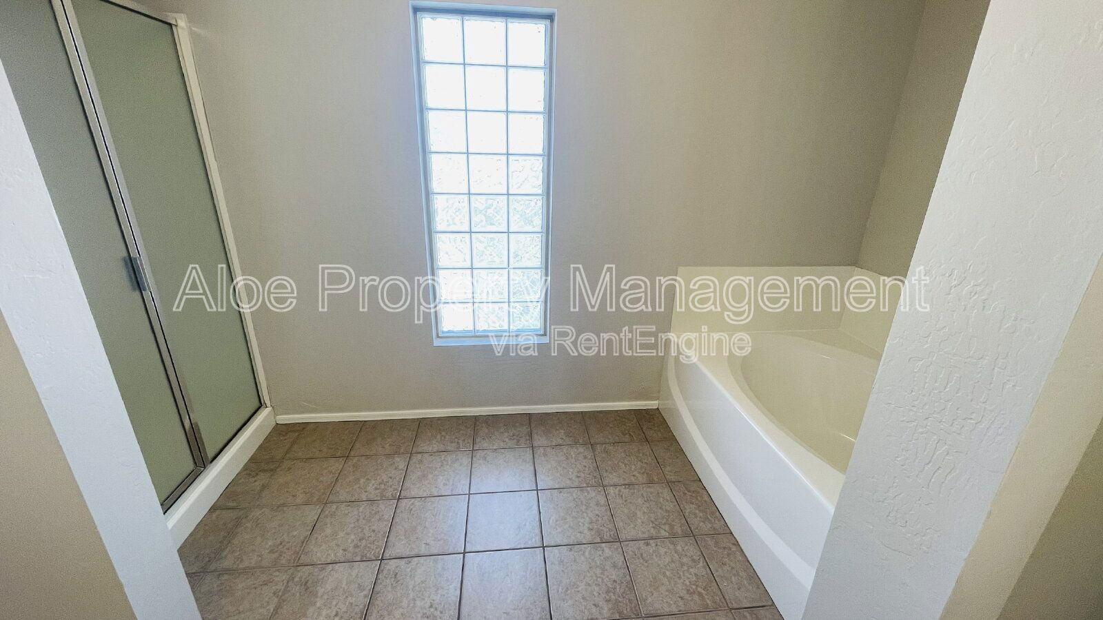 Gallery Image 23
