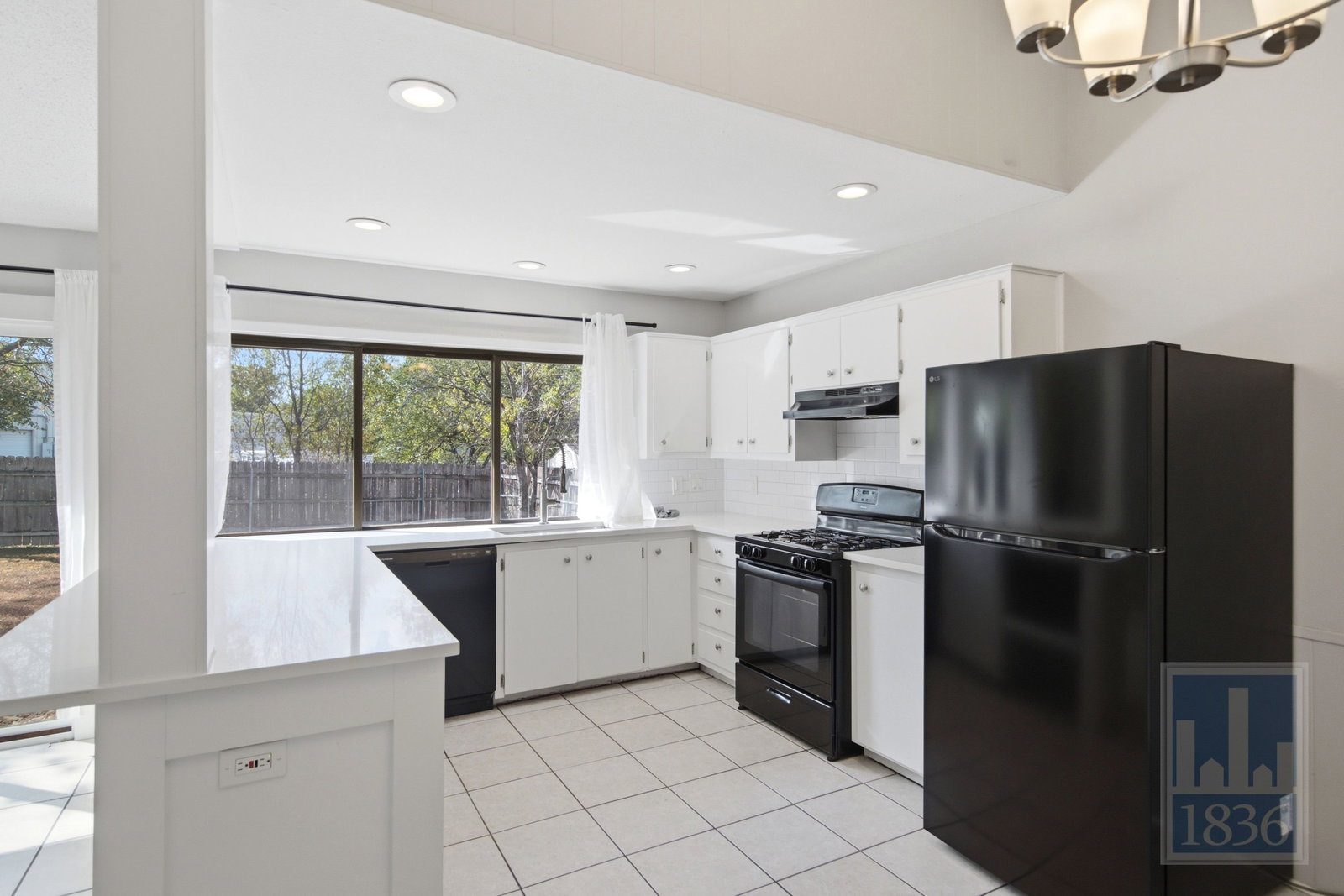 Gallery Image 26
