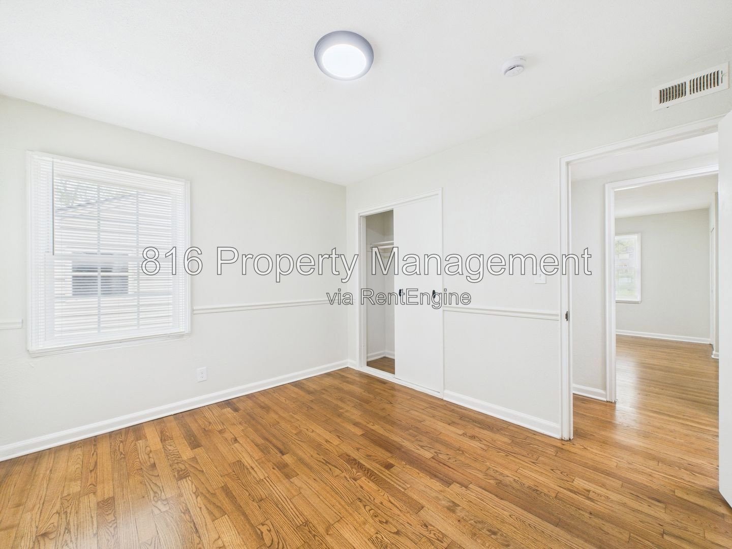 Gallery Image 19