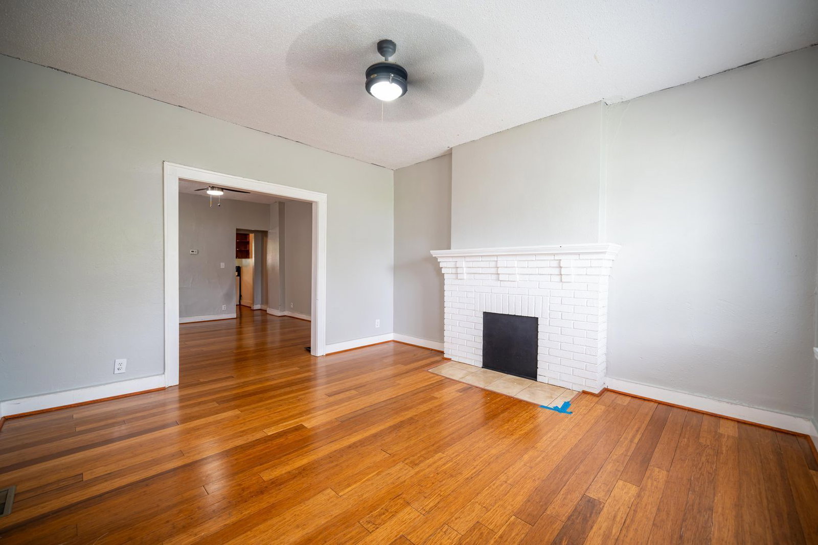 Gallery Image 19