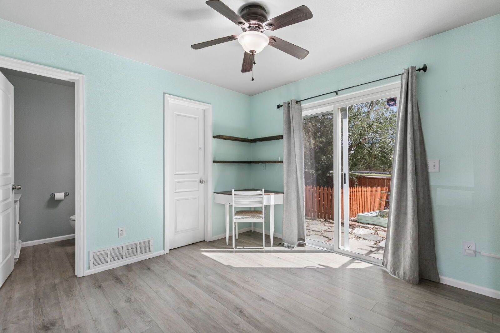 Gallery Image 8