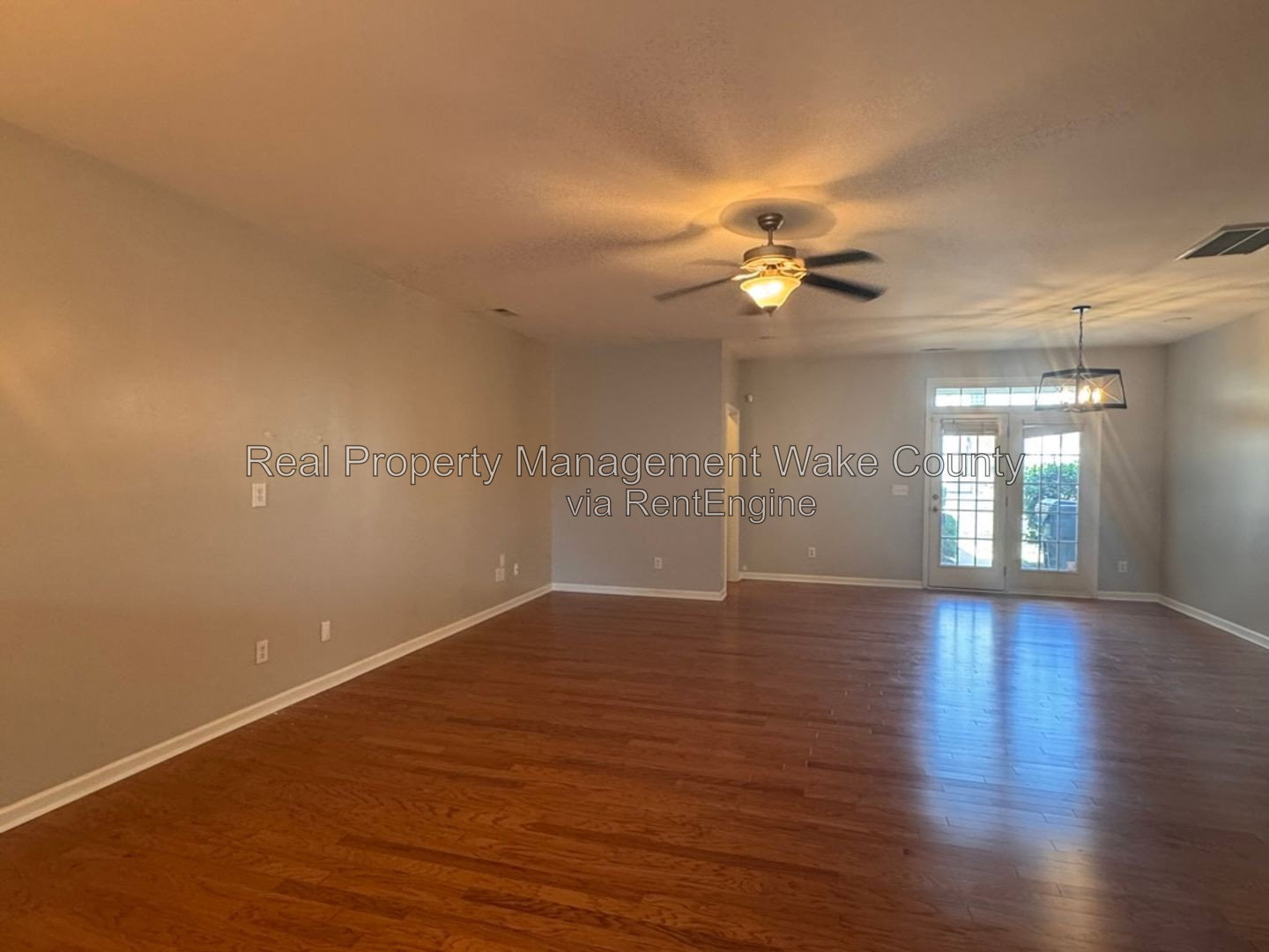 Gallery Image 19