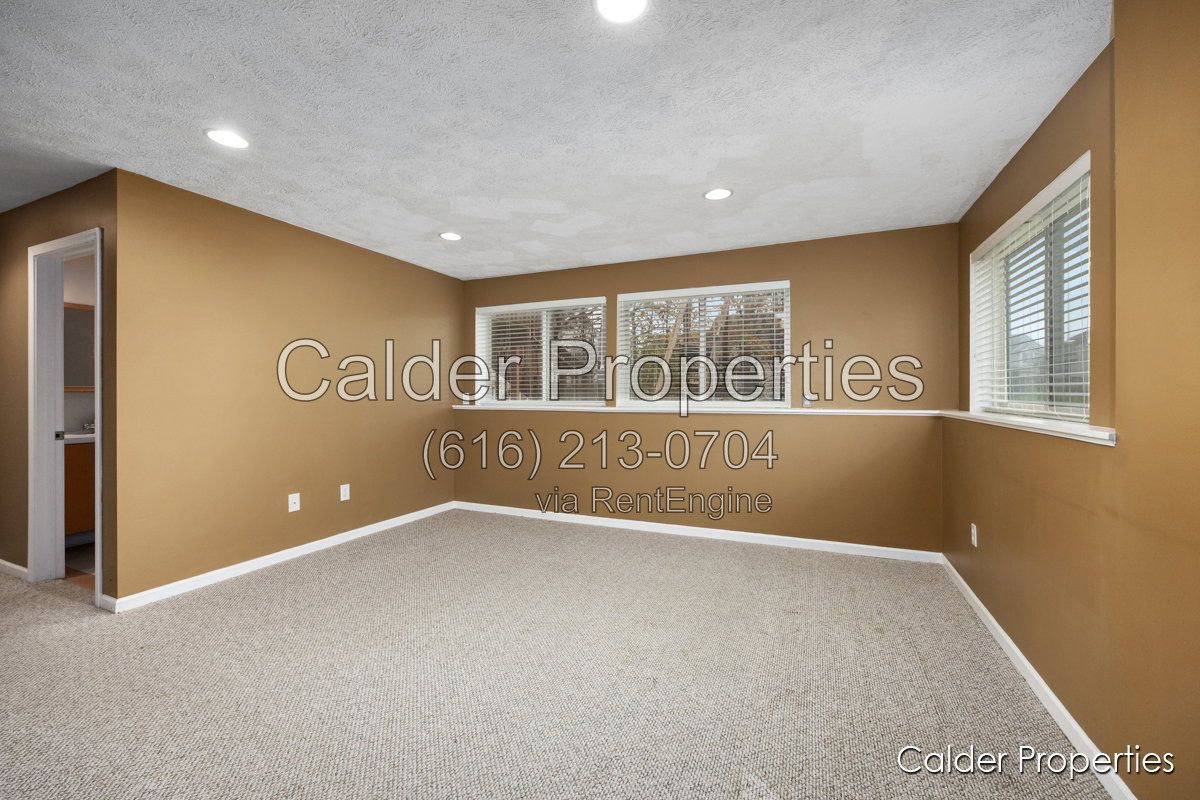 Gallery Image 29