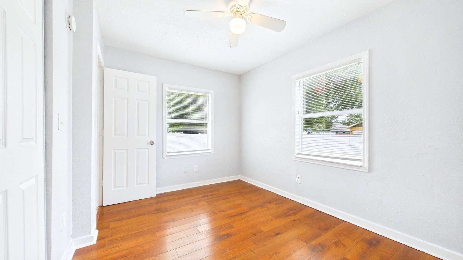 Gallery Image 15