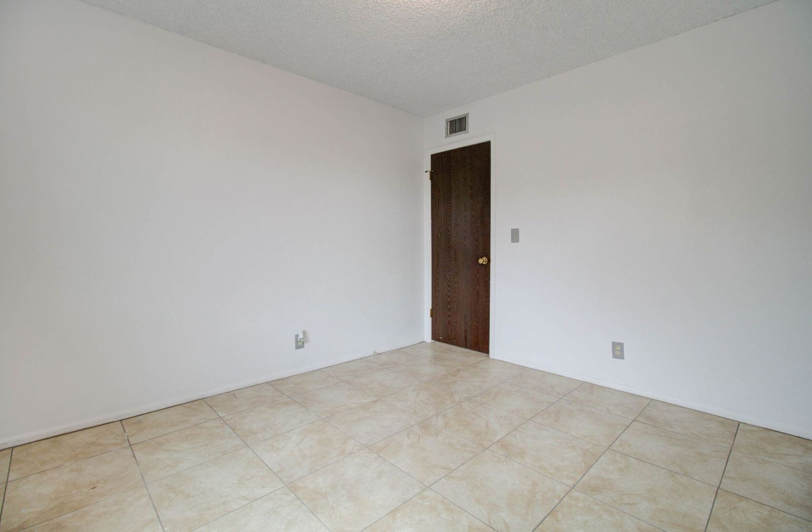 Gallery Image 23