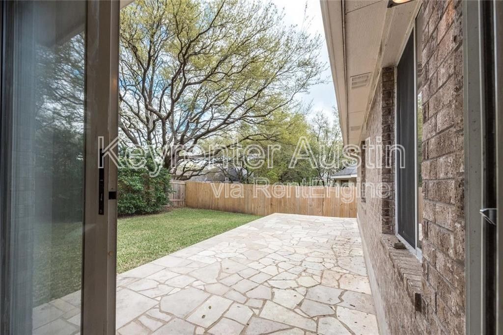 Gallery Image 32