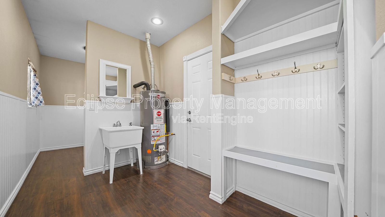 Gallery Image 18