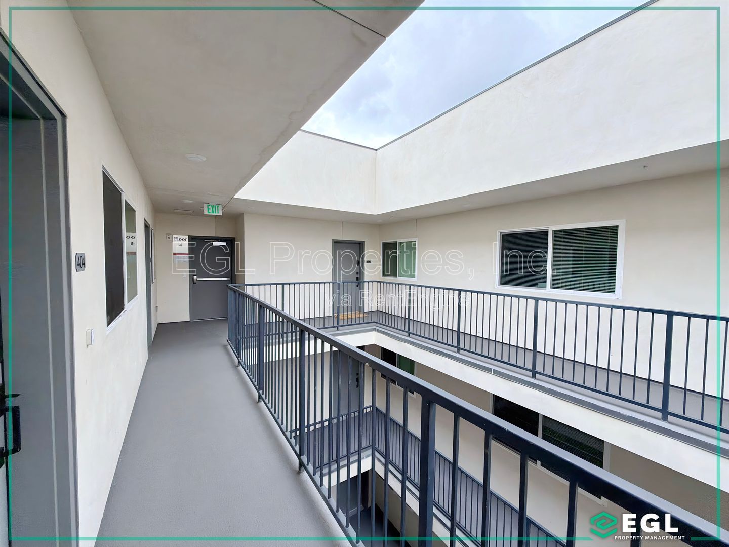 Gallery Image 13