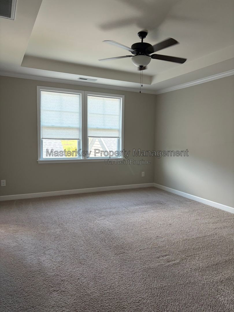 Gallery Image 16