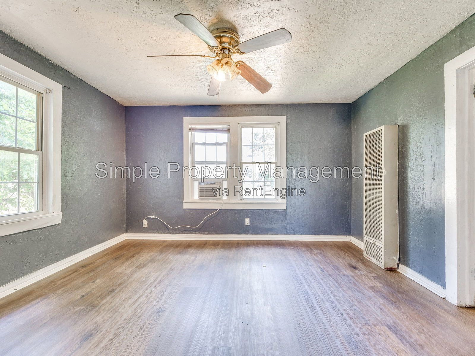 Gallery Image 16