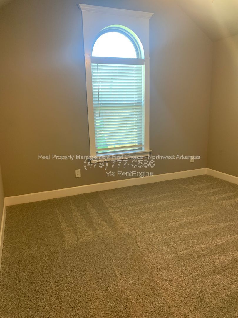 Gallery Image 17