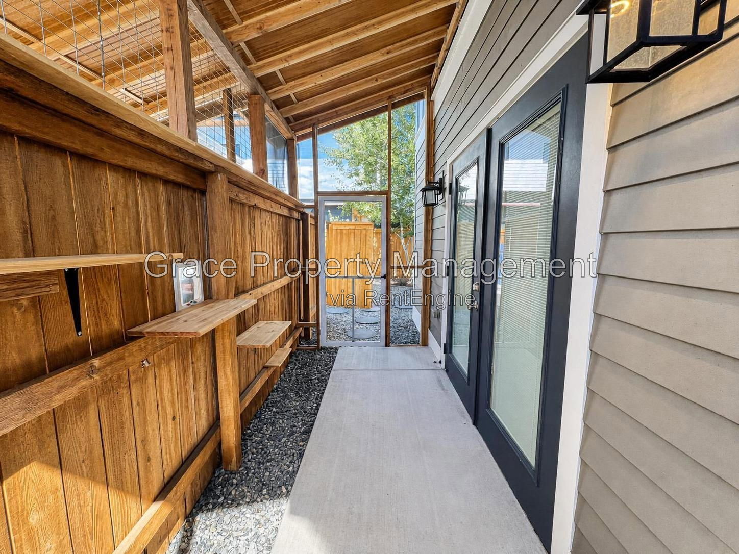 Gallery Image 15