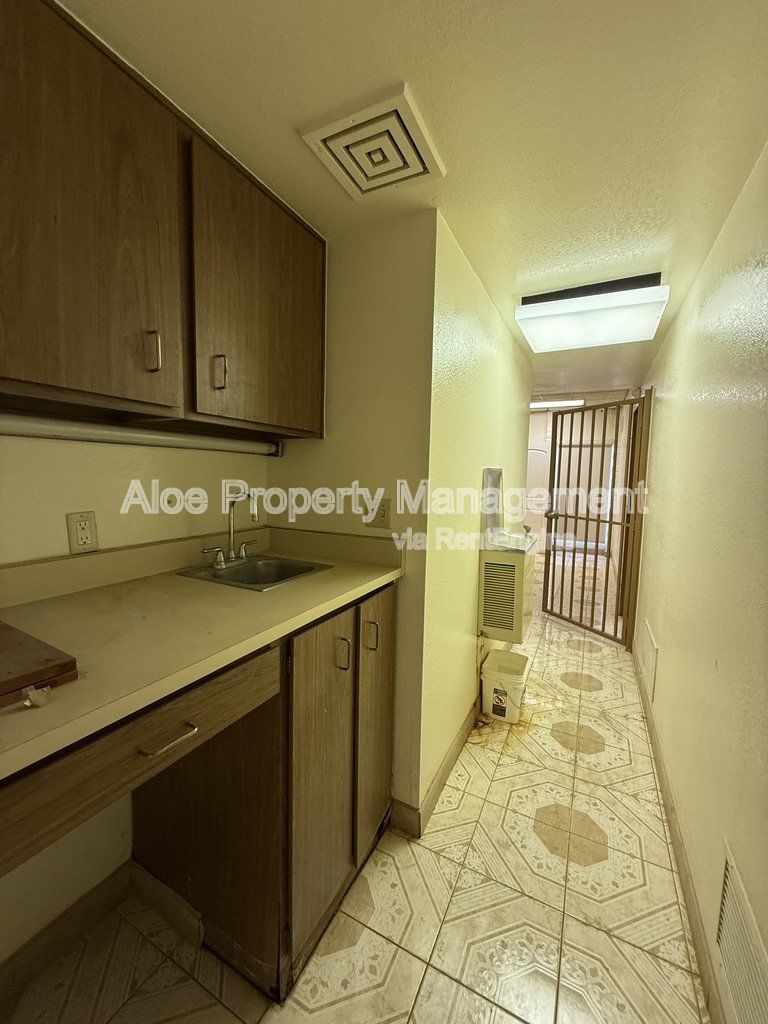 Gallery Image 21