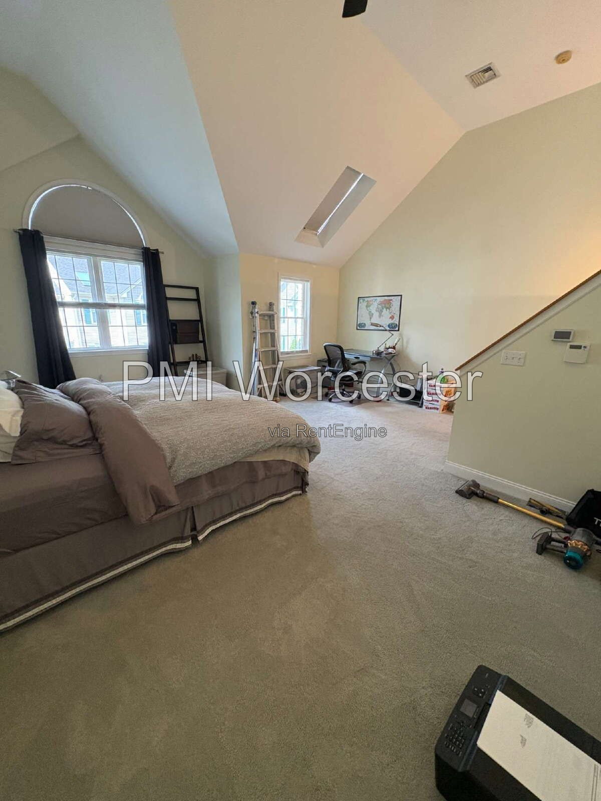 Gallery Image 14