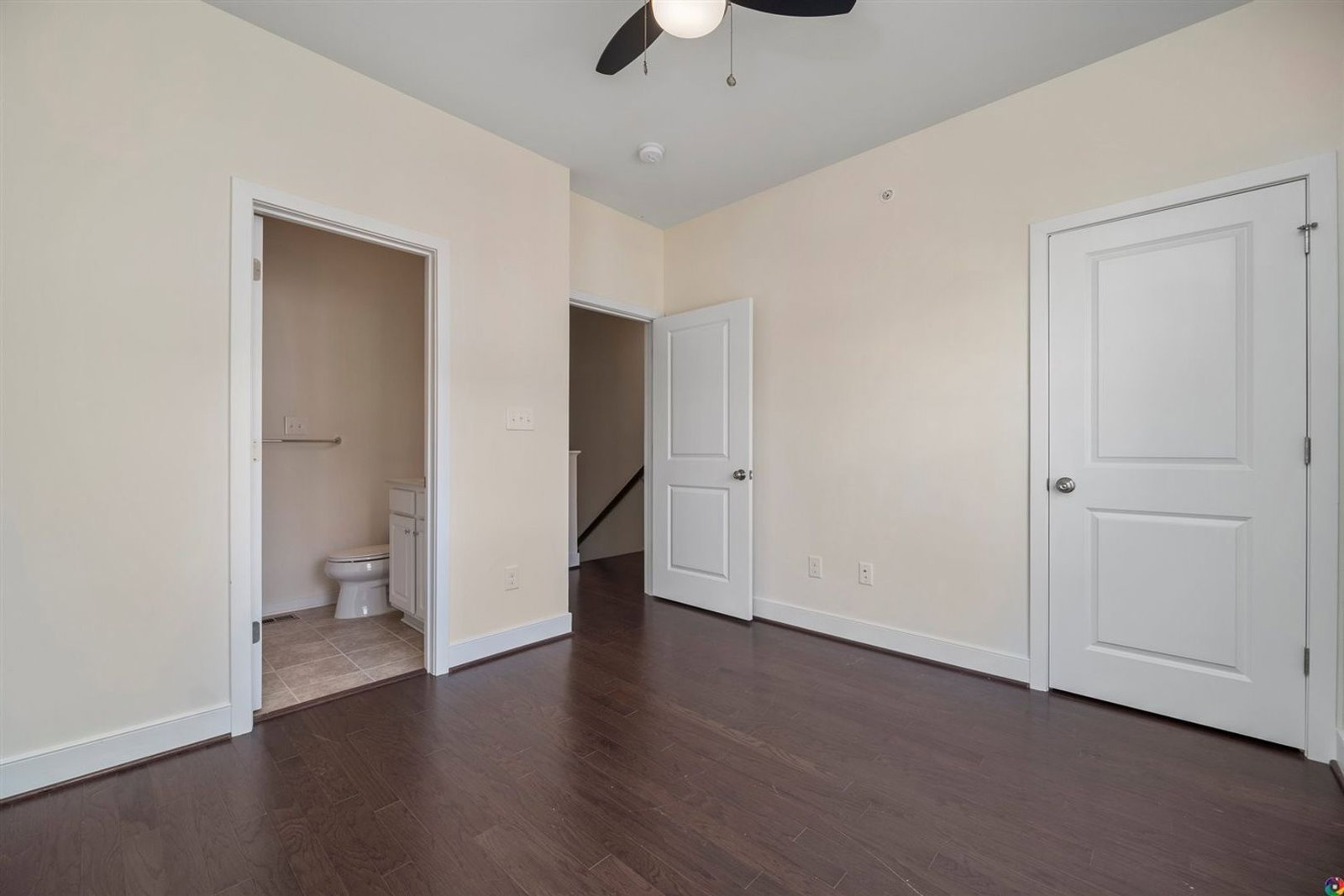 Gallery Image 18