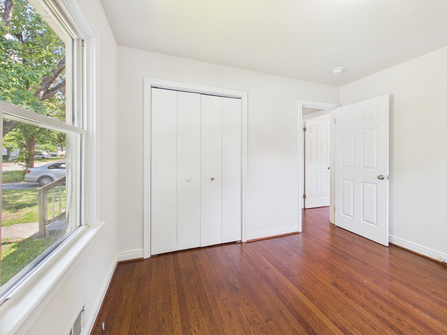 Gallery Image 18