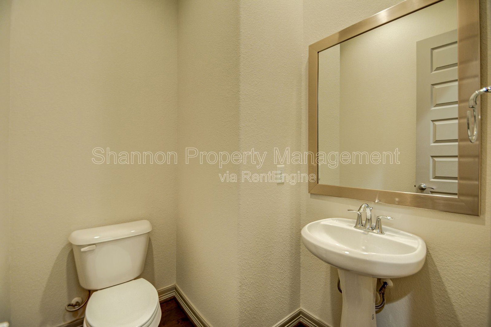 Gallery Image 21