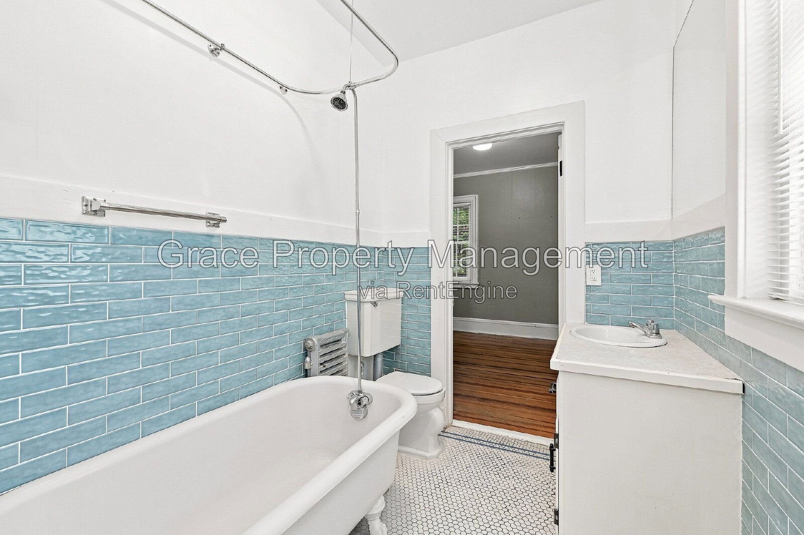 Gallery Image 14